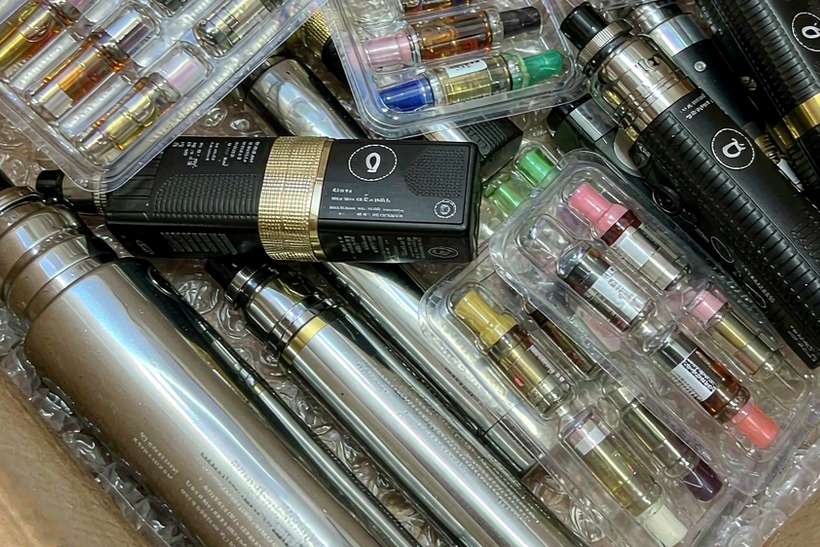 B2B Supply of IQOS disposables — bulk case