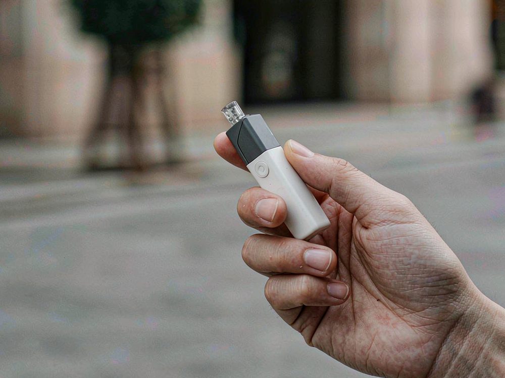 B2B Supply of IQOS hardware — 2026