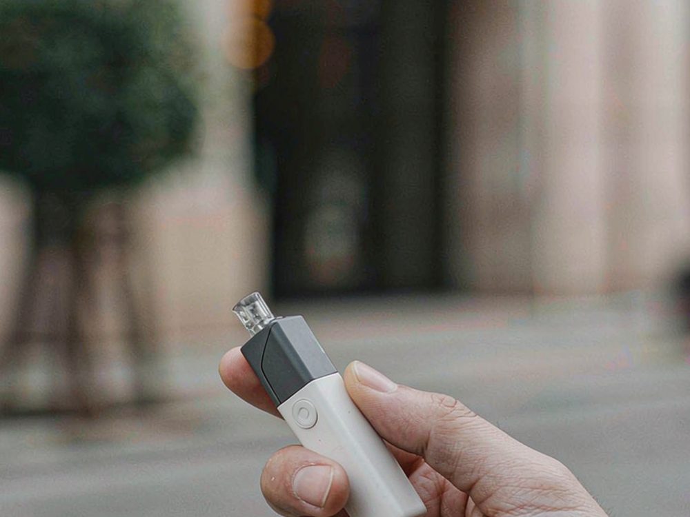 B2B Supply of IQOS hardware — no minimum MOQ