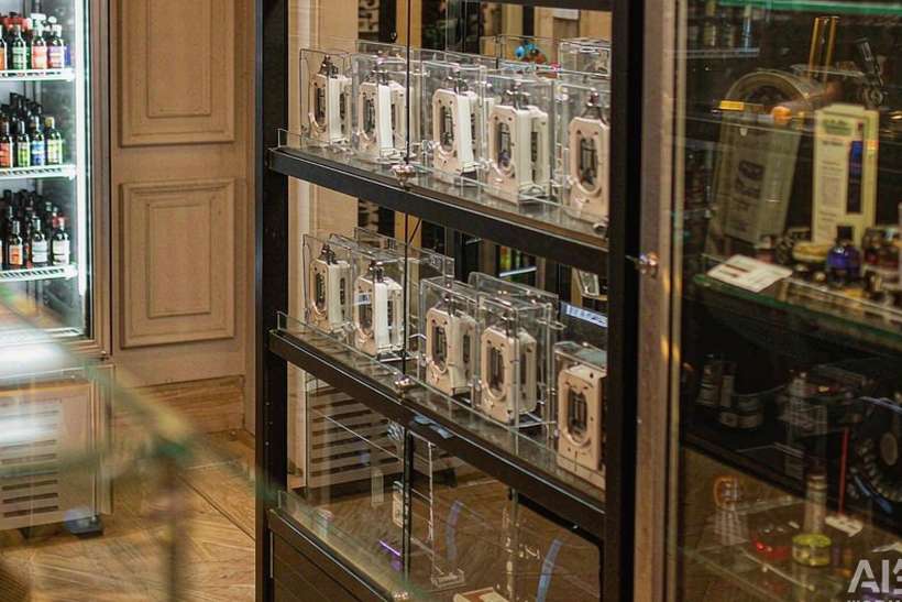 B2B Supply of IQOS pods — limited batch