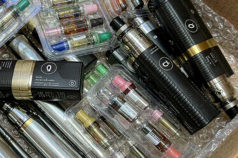 Bulk Distribution for IQOS e-liquid — container load