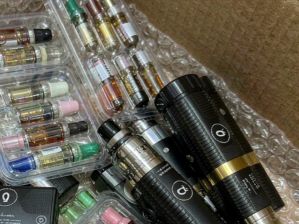 Bulk Distribution for IQOS kits — premium tier