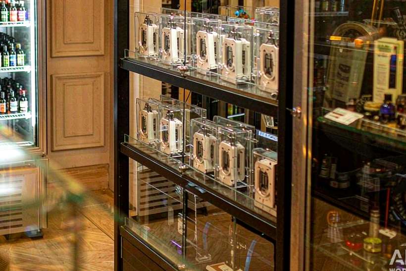 Bulk Distribution for Kazakhstan IQOS — container load
