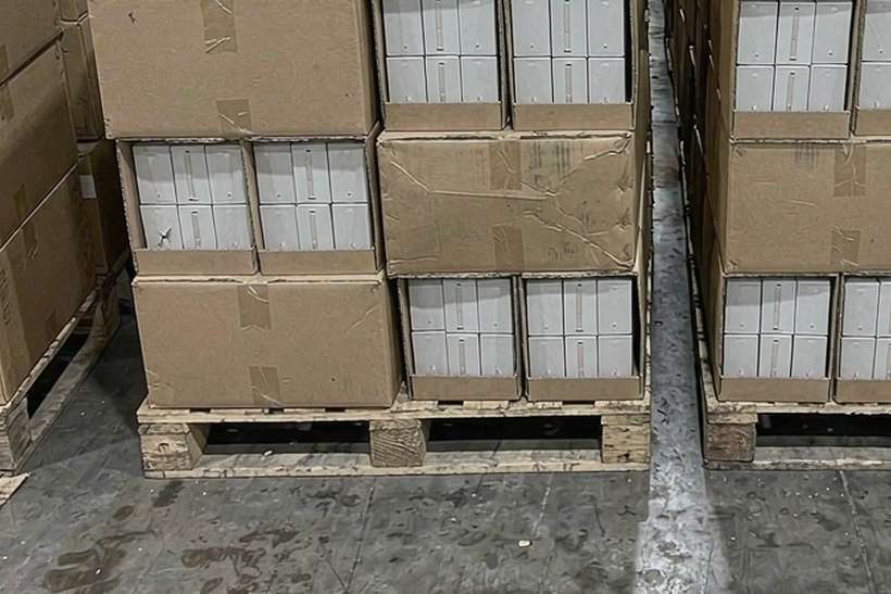 Buyer's Guide to IQOS hardware — container load