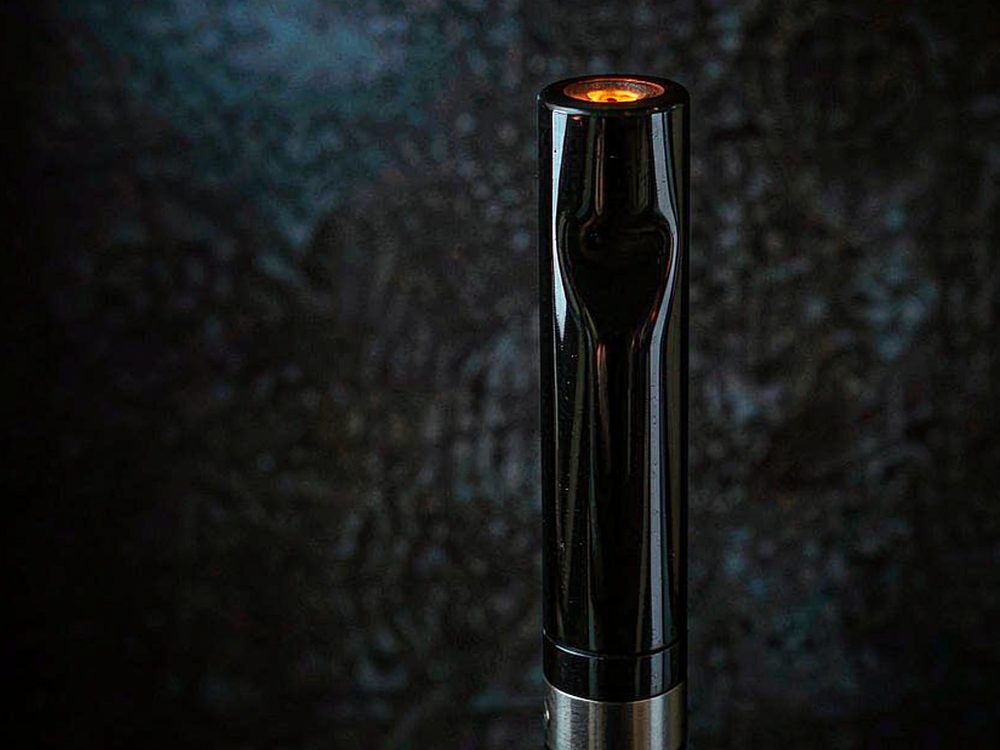 Buyer's Guide to IQOS hardware — no minimum MOQ