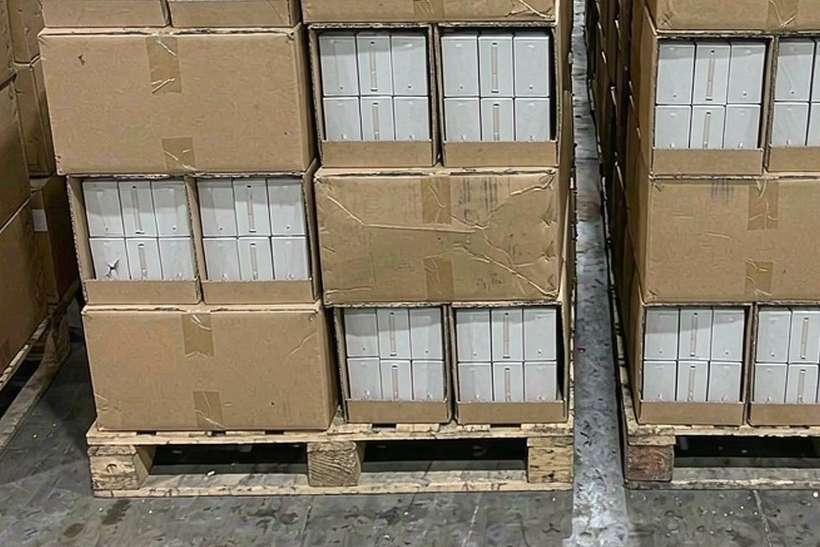 Case Study: IQOS hardware — bulk case