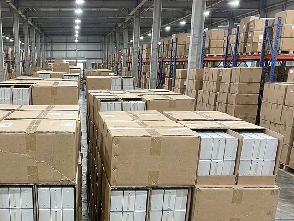 Case Study: IQOS products in Kazakhstan — no minimum MOQ
