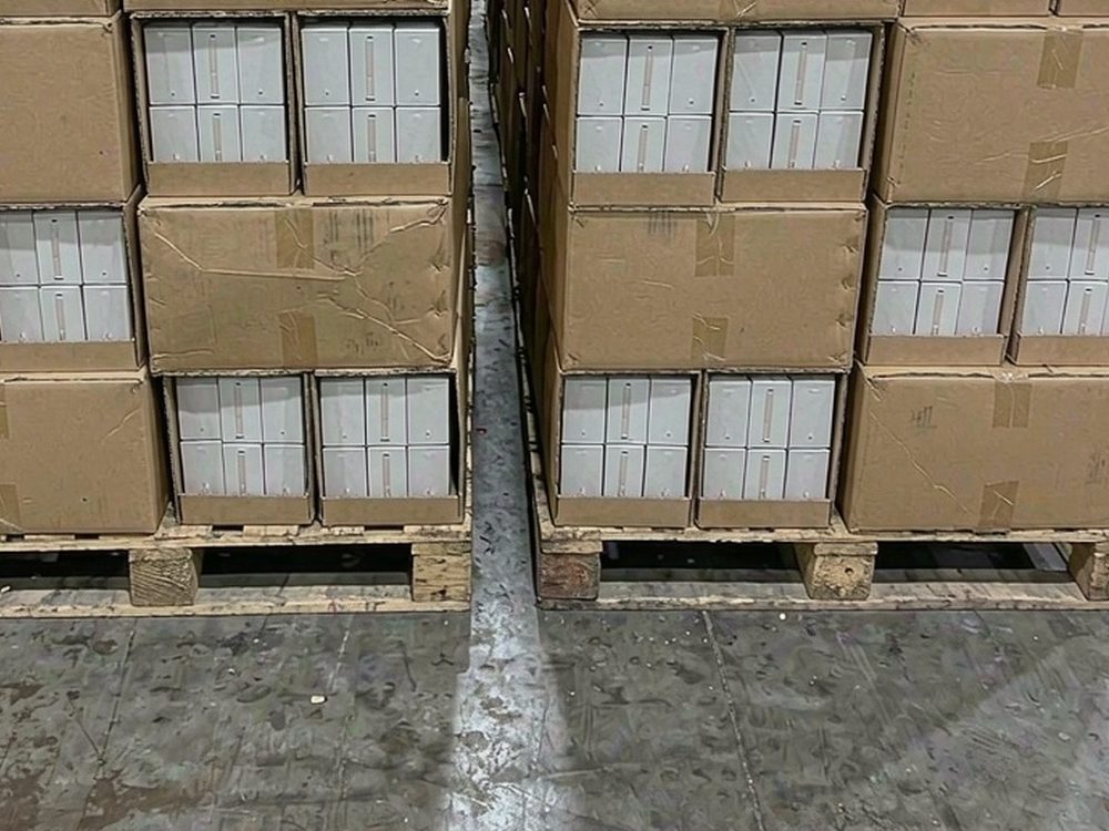 Compliance Notes for IQOS kits — wholesale only