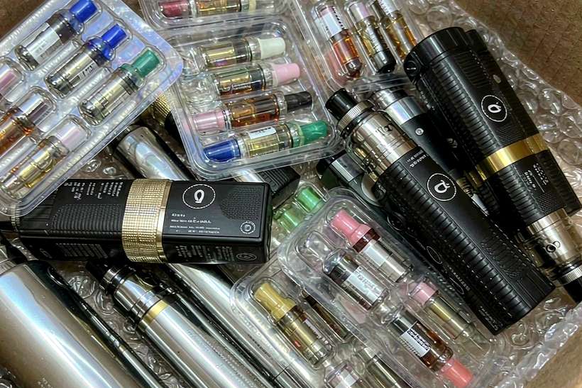 Compliance Notes for IQOS tanks — bulk case