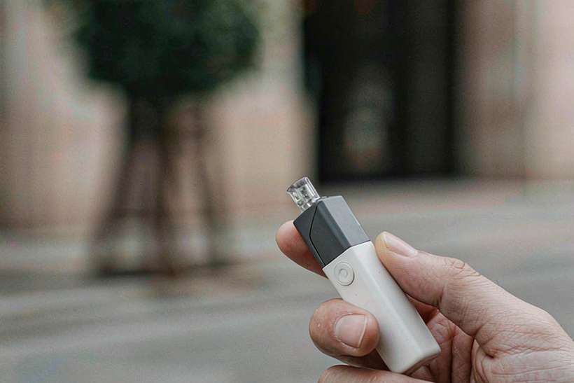 Device Catalog for IQOS hardware — EU stock