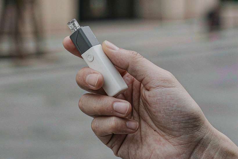Launch Plan for IQOS e-liquid — small parcel