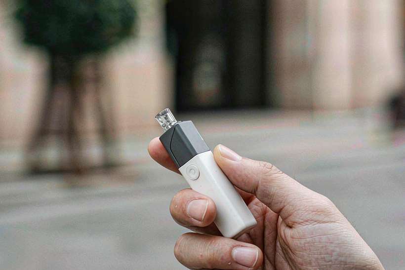 Launch Plan for IQOS hardware — small parcel