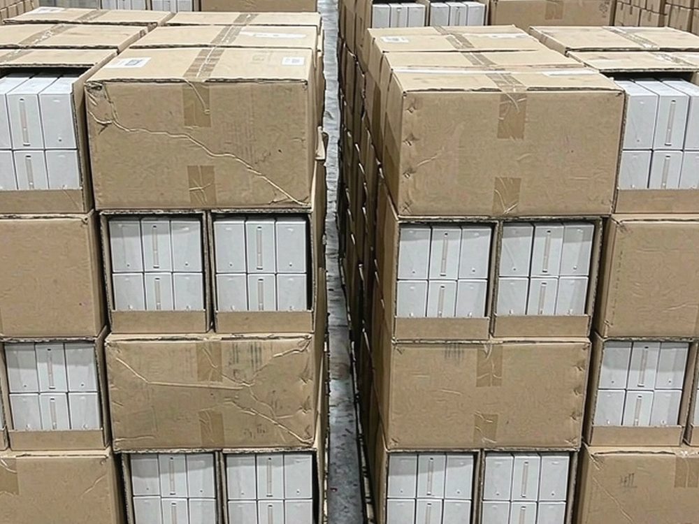 Margins on IQOS kits — premium tier