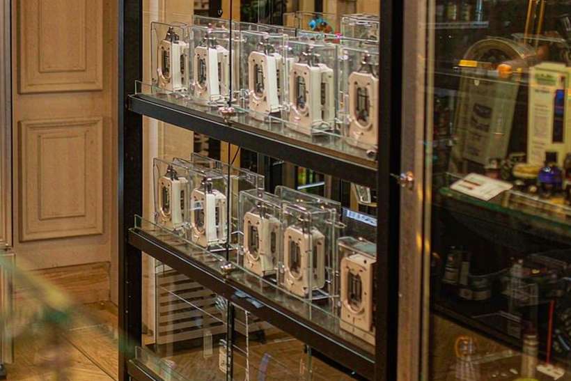 Market Overview of IQOS hardware — Autumn stock