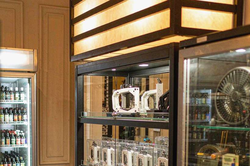 Market Overview of IQOS hardware — Middle East