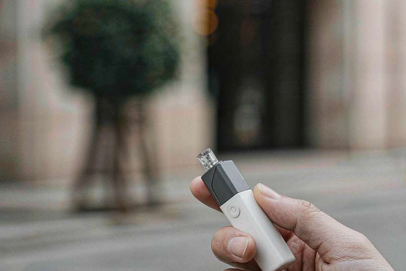 MOQ and Lead Time for IQOS accessories — US warehouse