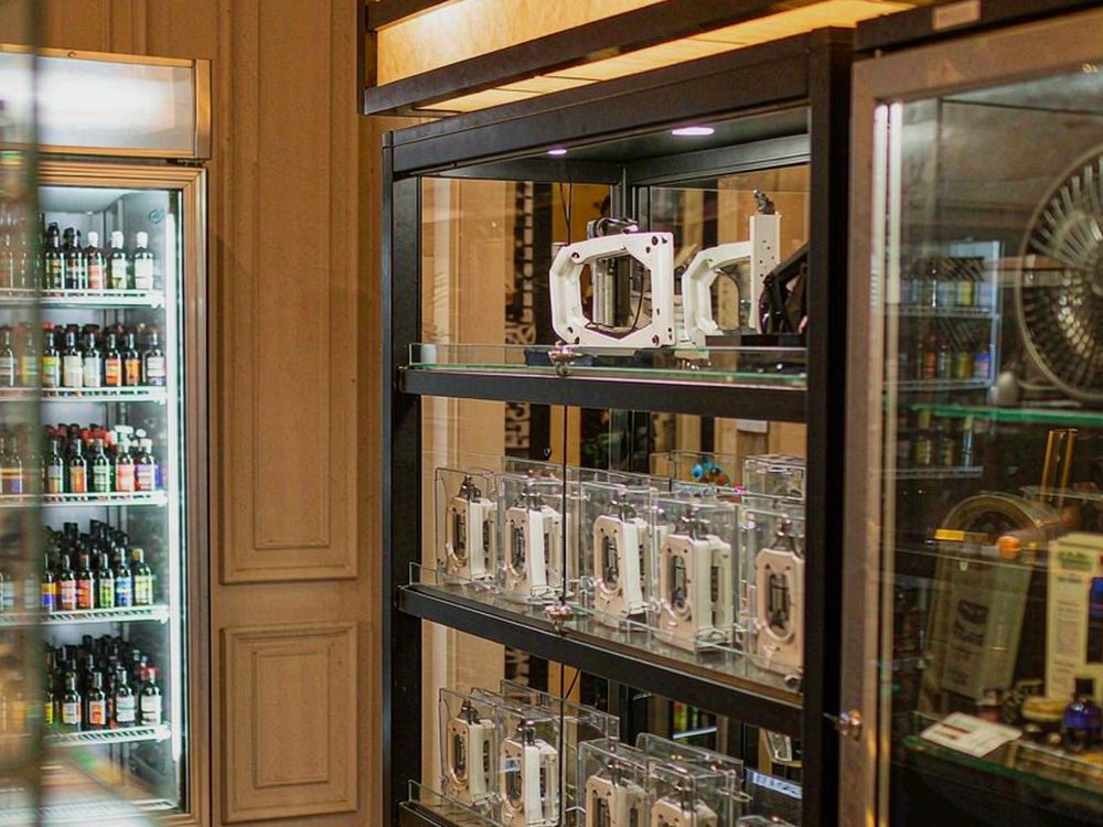 MOQ and Lead Time for IQOS products in Kazakhstan — bulk case