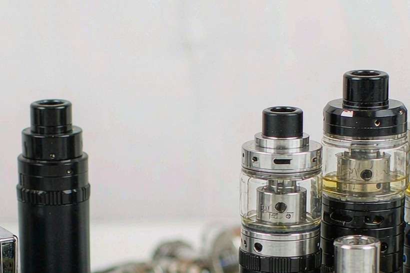 OEM and ODM Options for IQOS hardware — bulk case