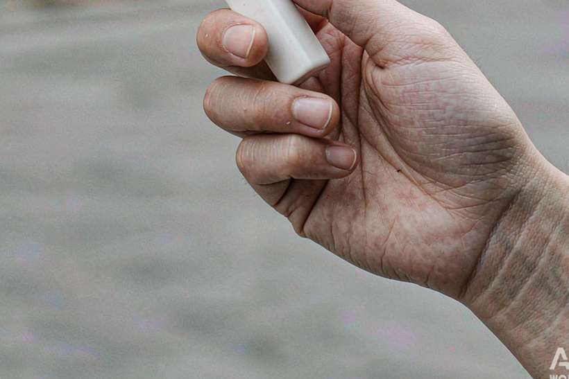 Regional Review of IQOS accessories — EU stock