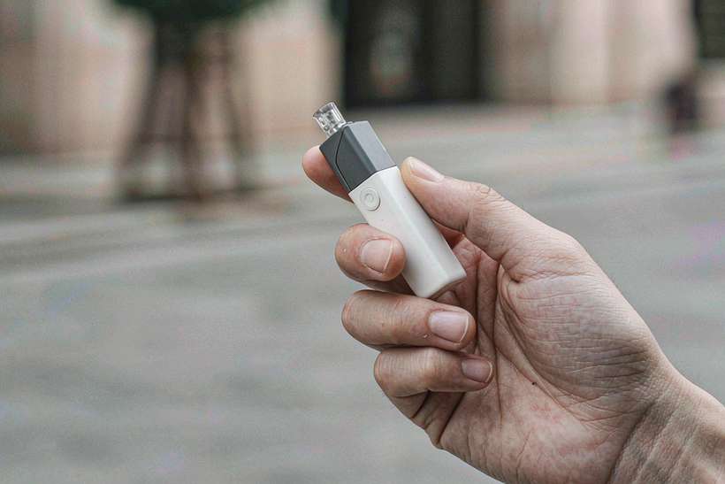 Regional Review of IQOS hardware — Middle East