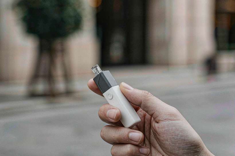 Reseller Guide to IQOS hardware — container load