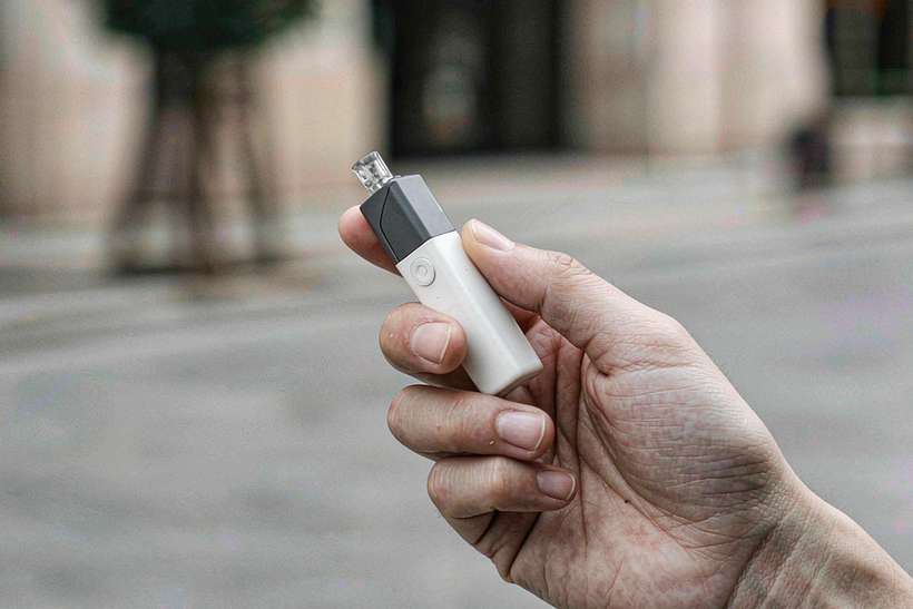 Restocking IQOS bundles — container load
