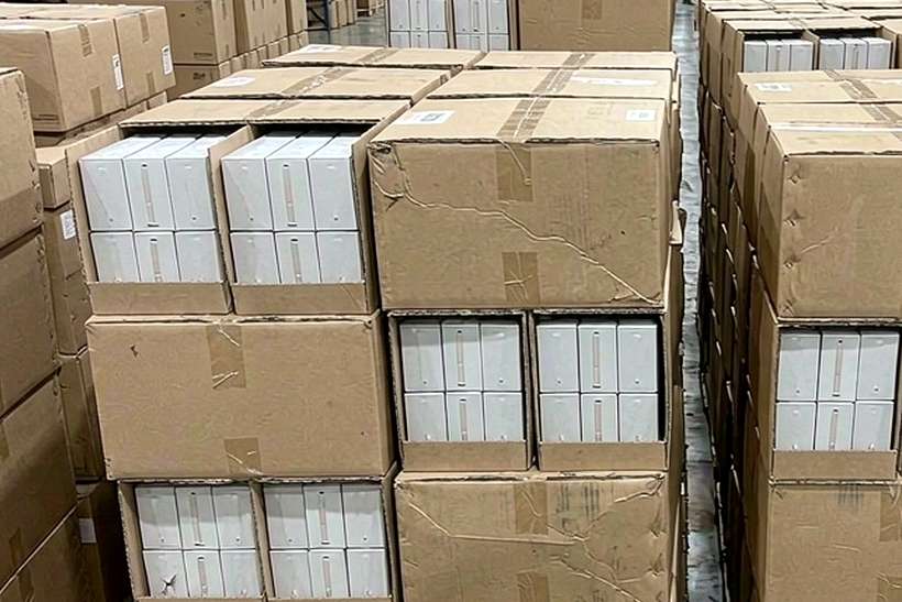 Restocking IQOS coils — Winter special
