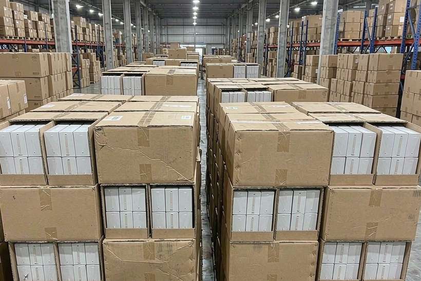 Restocking IQOS hardware — limited batch