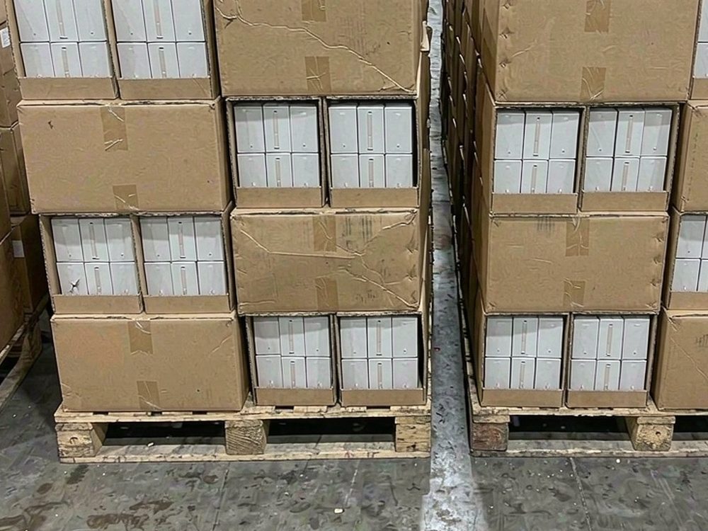 Shipping Guide for IQOS in Kazakhstan — bulk case
