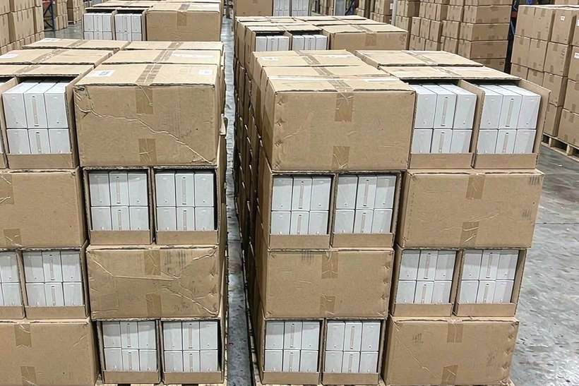 Top Picks of IQOS hardware — small parcel