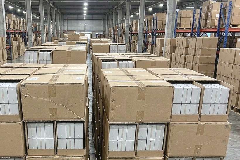 Warehouse Options for IQOS hardware — limited batch