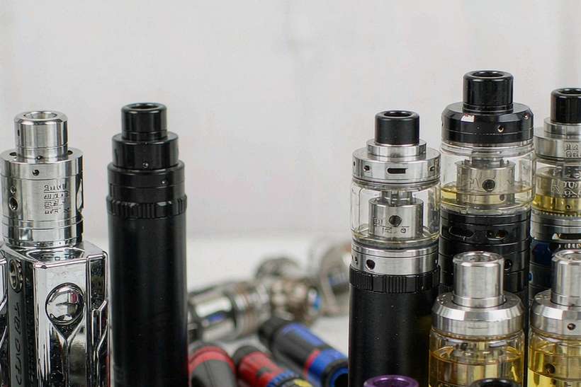 Warehouse Options for IQOS tanks — Spring catalog